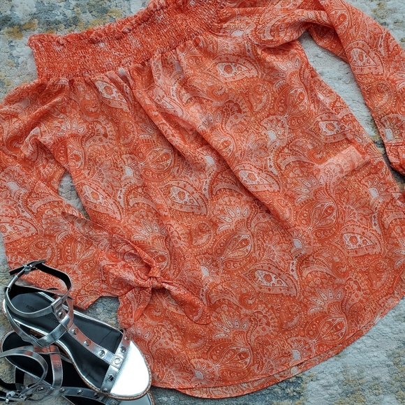 Michael Kors Paisley-Print Off-The-Shoulder Top - Picture 3 of 15